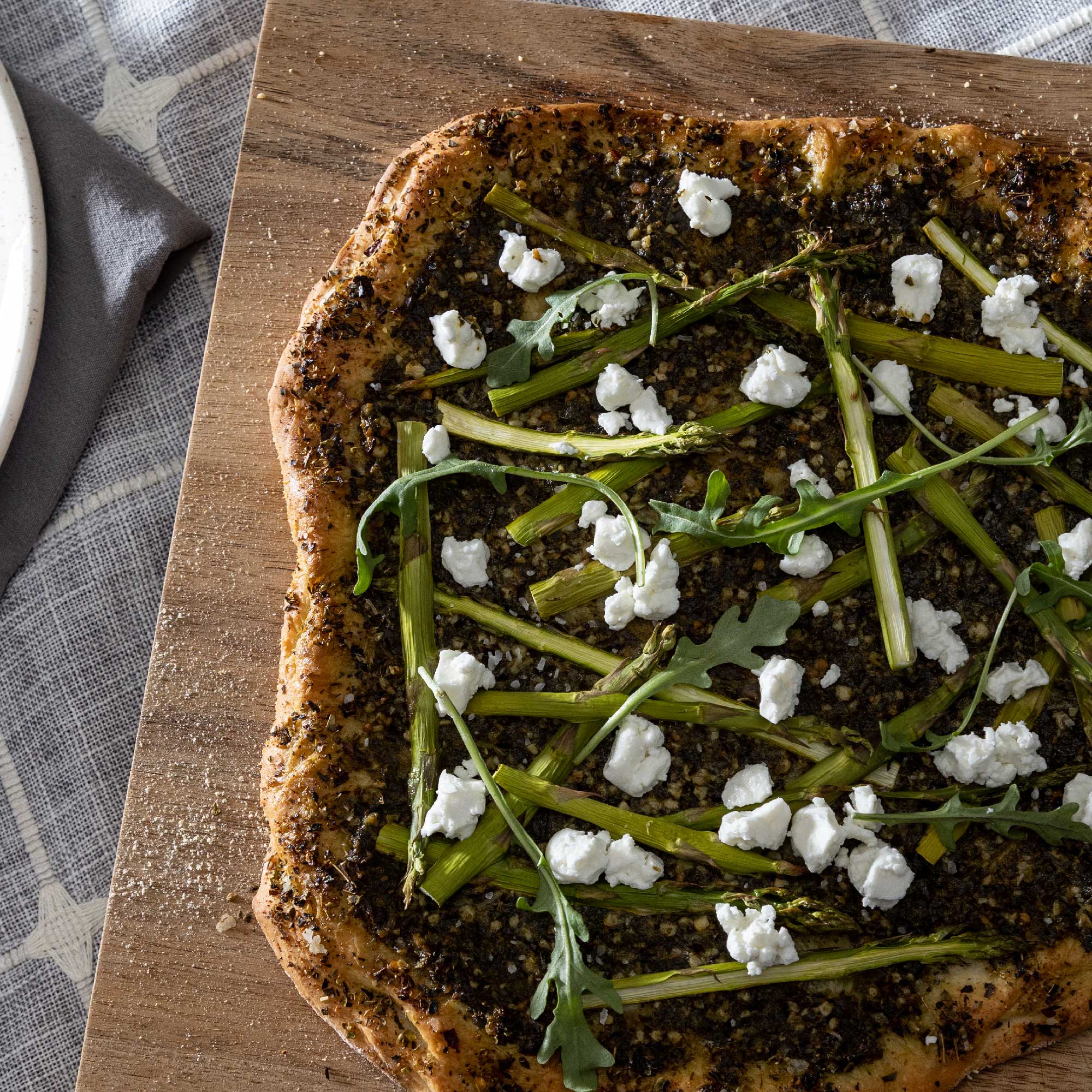 Asparagus, Arugula & Goat Cheese Pizza